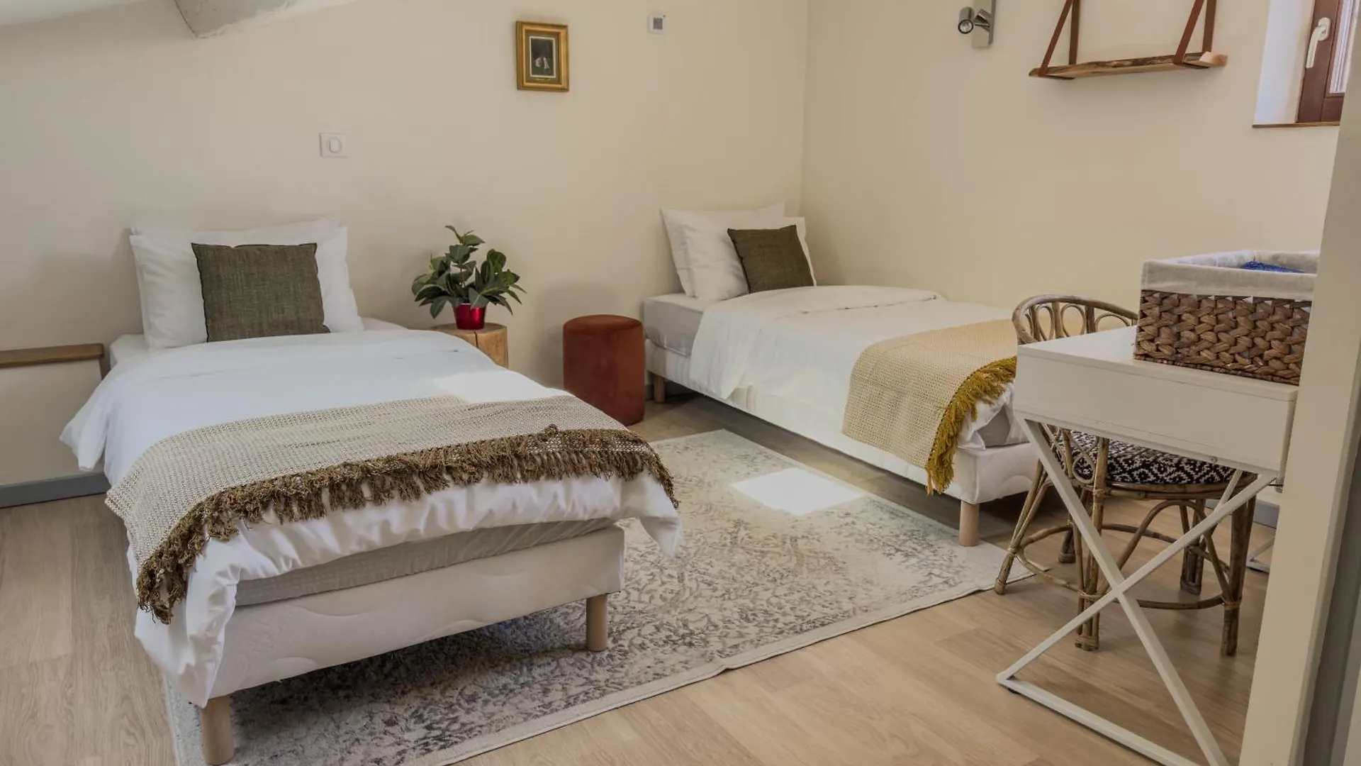 Duplex Lumineux 2 Chambres Centre Zone Pietonne Valence  Apartmán Valence (Drome)